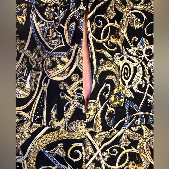 Dress - Picture 5 of 5